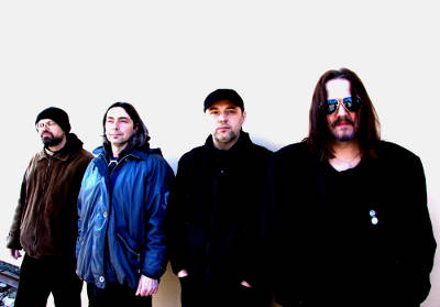 kapela Našrot, která pokřtí svojí knihu,CD a DVD ( 3 v 1 ) kolem 22h kapela Našrot, která pokřtí svojí knihu,CD a DVD ( 3 v 1 ) kolem 22h