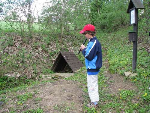 Otvírání studánek patří k jaru Otvírání studánek patří k jaru