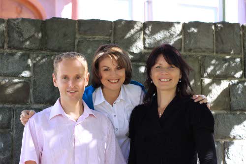 Kandidáti VV pro Humpolec: zleva Tomáš Archalous, Katarína Křížová a Helena Altová
