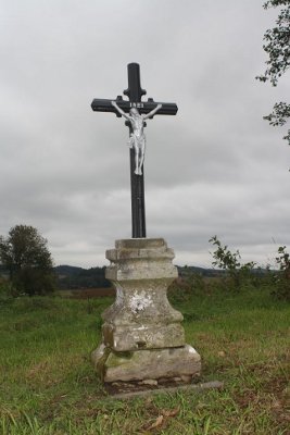 Zelené srdce obnovilo další kříže Zelené srdce obnovilo další kříže