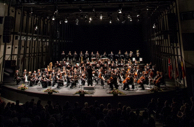 Úvodní koncert festivalu obstará ostravská Janáčkova filharmonie. Pod vedením dirigenta Marka Štilce představí Mahlerovu 7. symfonii.