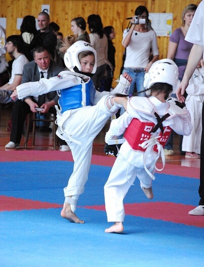 Viktorie Skotalová v modré Viktorie Skotalová v modré