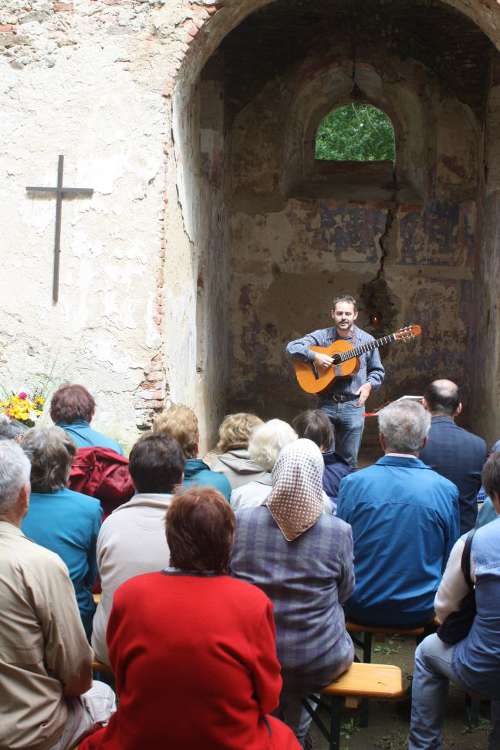 Zapomenutá kaple sv. Anny  ožije poutníky Zapomenutá kaple sv. Anny  ožije poutníky