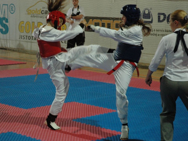 08_TKD08_4.jpg