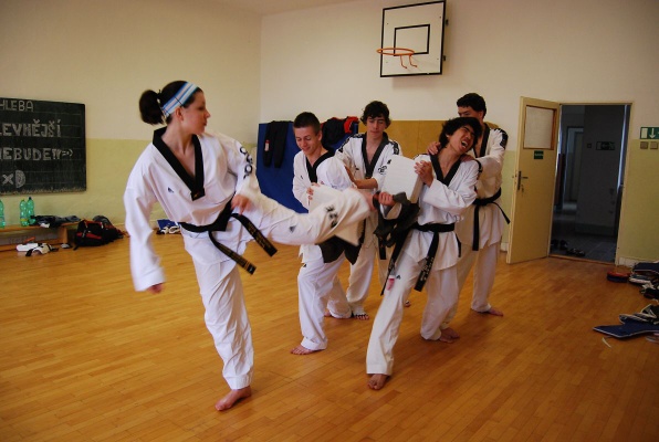 08_TKD6_08.jpg