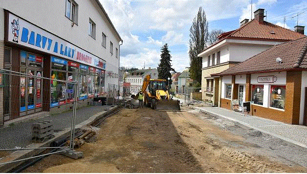 Opravy v Masarykově ulici a části ulice 5. května v Humpolci v roce 2020.