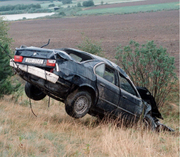 Skrčte nohy, uslyšel Dubček. Jeho tragická autonehoda dodnes vyvolává dohady