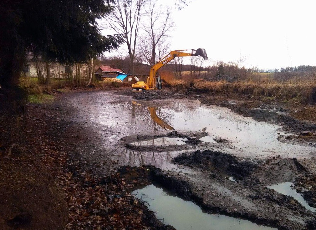 Oprava a odbahnění rybníků v k.ú. Petrovice u Humpolce