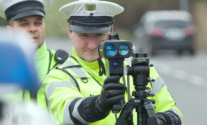 Víme, kde budou zítra policisté měřit rychlost