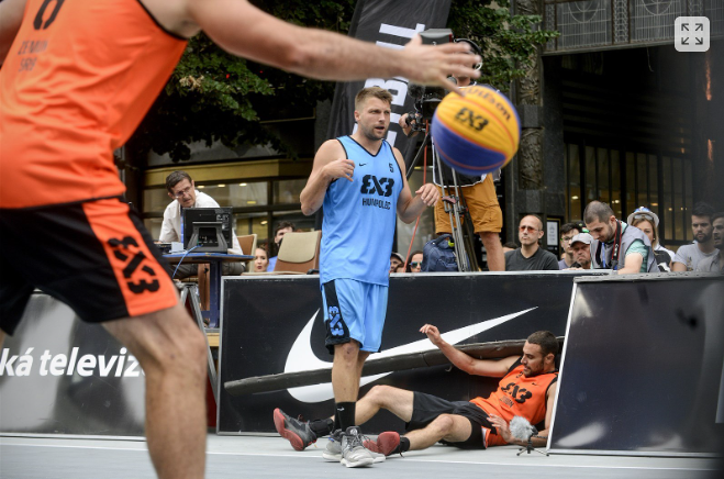 Humpolec na World Tour v Praze padl ve čtvrtfinále, vládl první tým světa